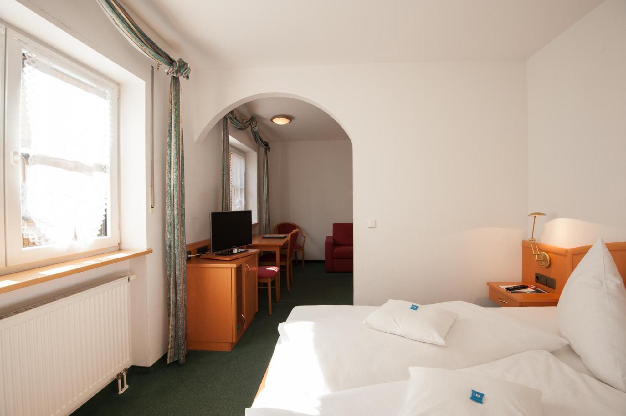 Hotel Schwaiger Glonn Zewnętrze zdjęcie