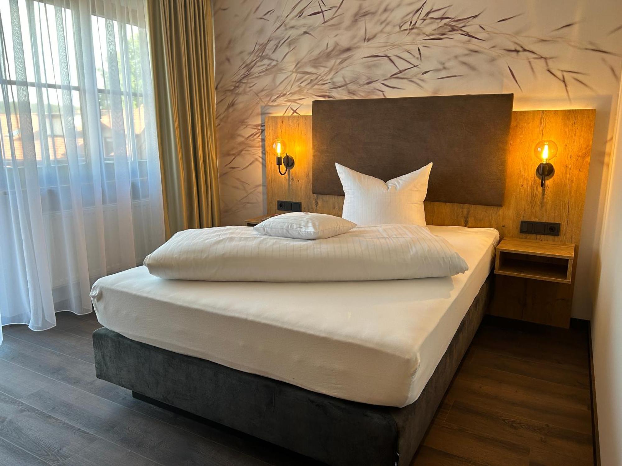 Hotel Schwaiger Glonn Zewnętrze zdjęcie